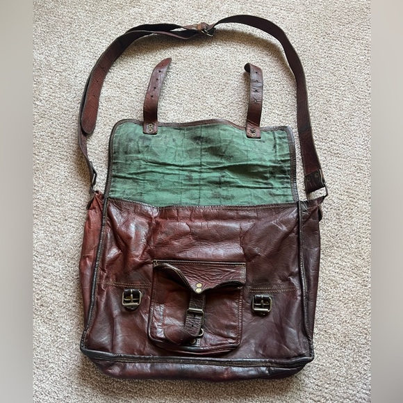 VTG 60’s Leather Satchel / Messenger Bag - Picture 6 of 7